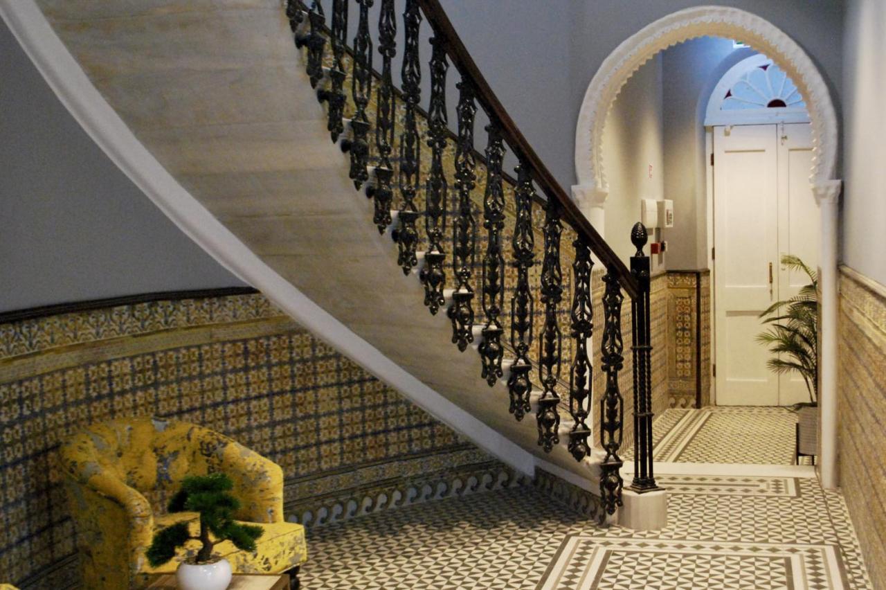 Master Penthouse Double Room Ensuite With Private Terrace - Grand Central House Gibraltar Ngoại thất bức ảnh